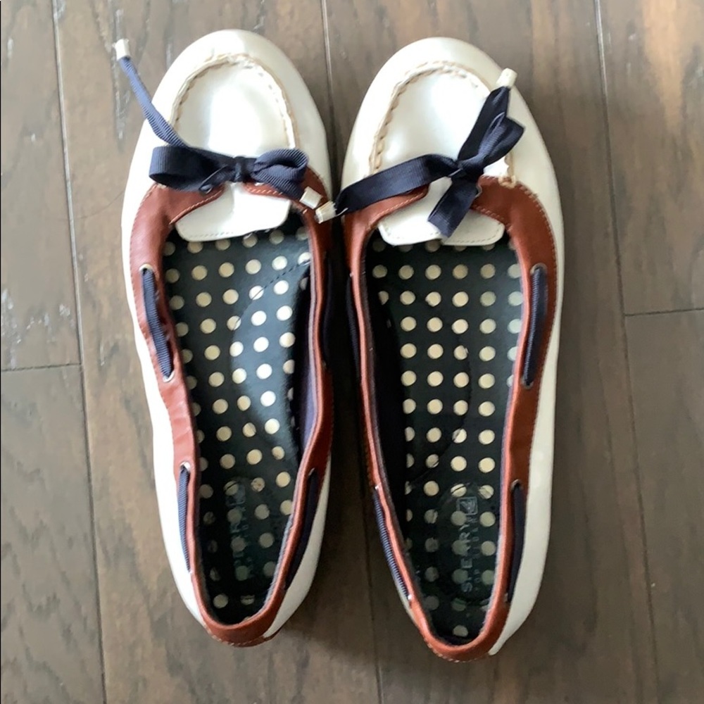 Sperry Flat - image 1